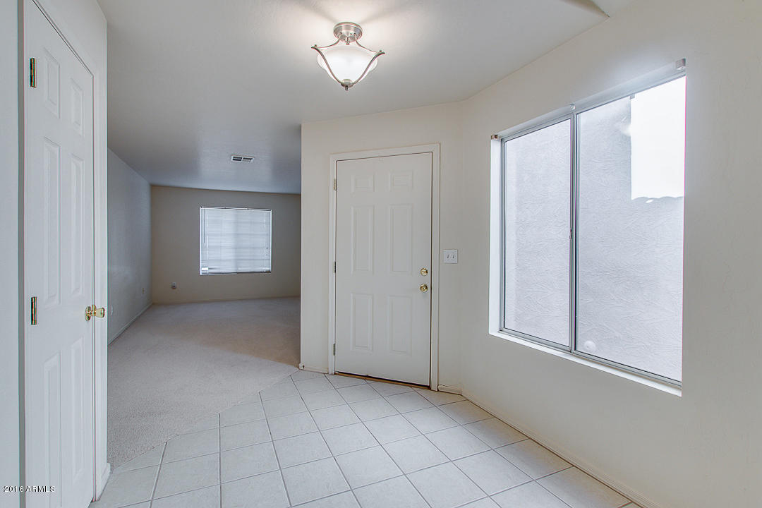 1459 E South Fork Dr, Phoenix, AZ 85048 photo 4