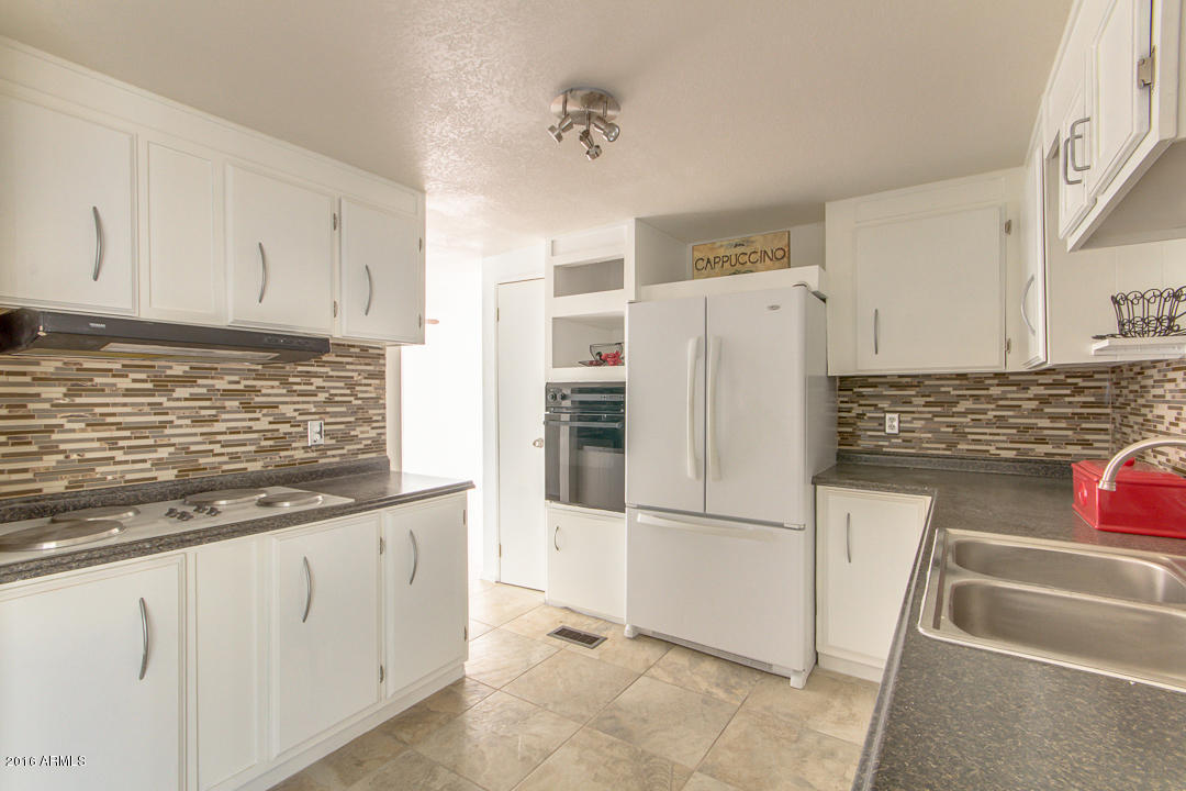 3502 E Beverly Ln, Phoenix, AZ 85032 photo 17