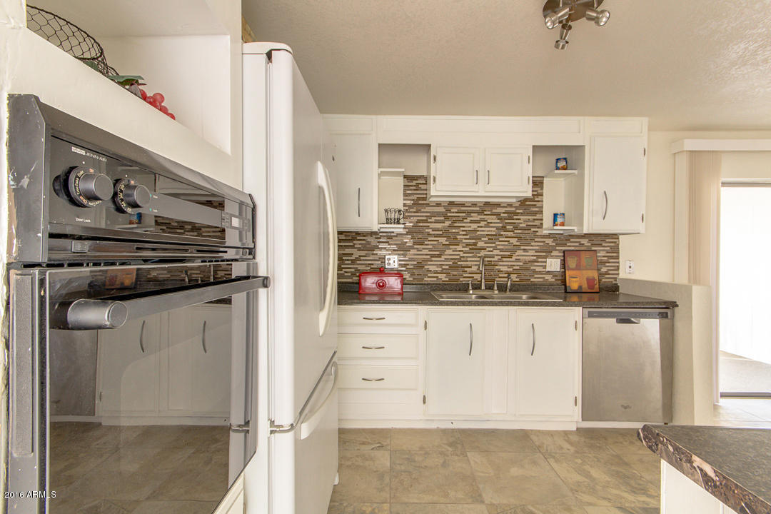 3502 E Beverly Ln, Phoenix, AZ 85032 photo 18