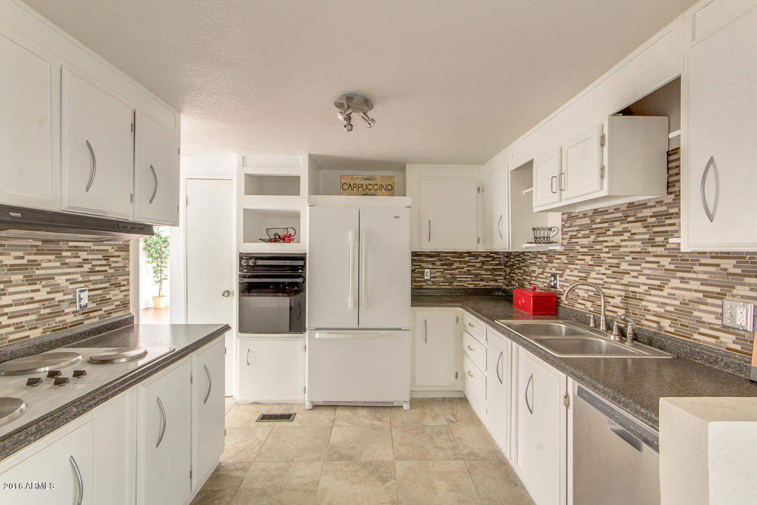 3502 E Beverly Ln, Phoenix, AZ 85032 photo 16