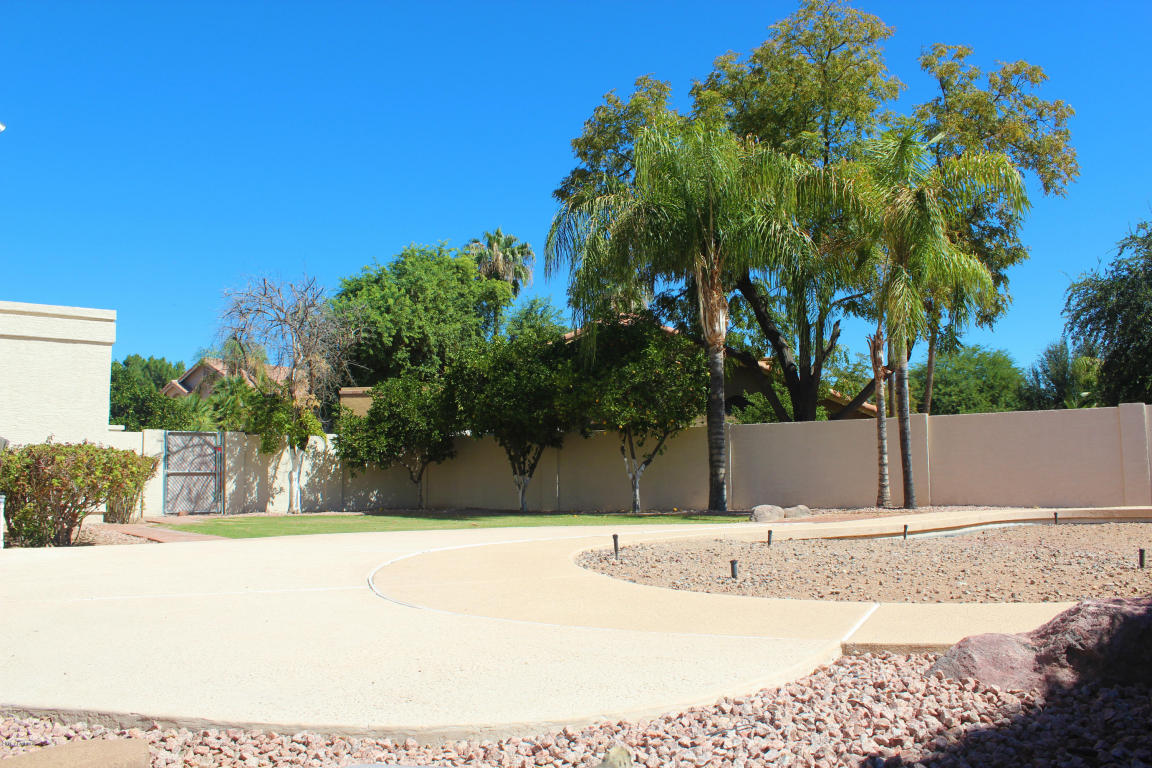 1811 E Citation Ln, Tempe, AZ 85284 photo 36
