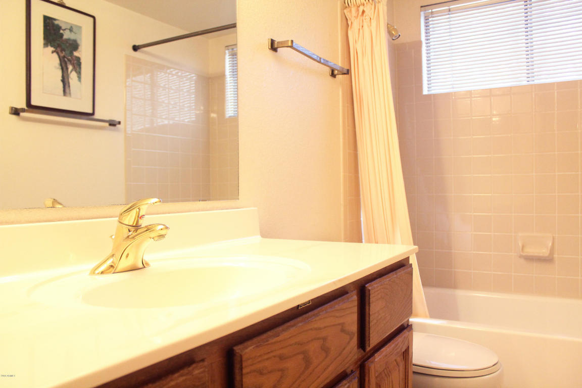 1811 E Citation Ln, Tempe, AZ 85284 photo 27