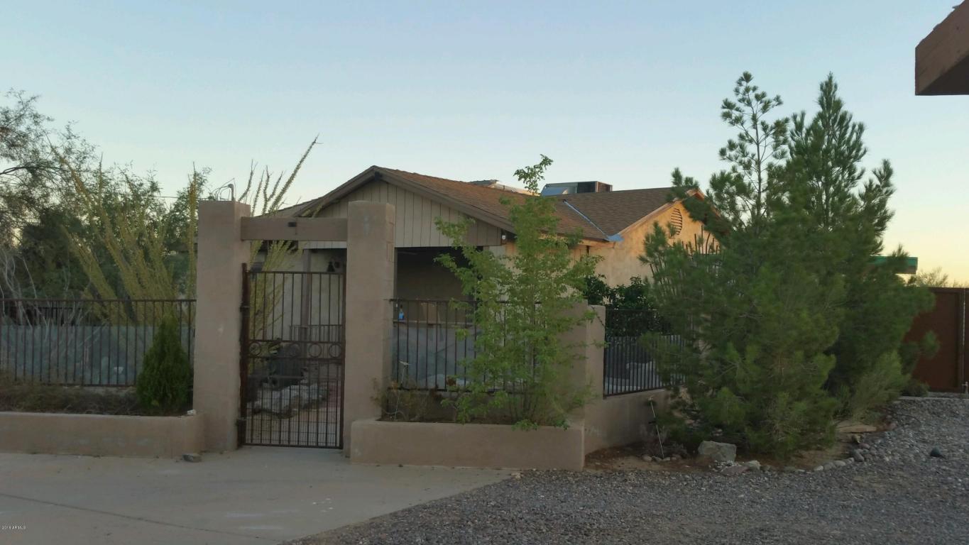 825 E Dolores Rd, Phoenix, AZ 85086 photo 1