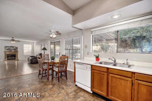 2744 E Thunderhill Pl, Phoenix, AZ 85048 photo 9
