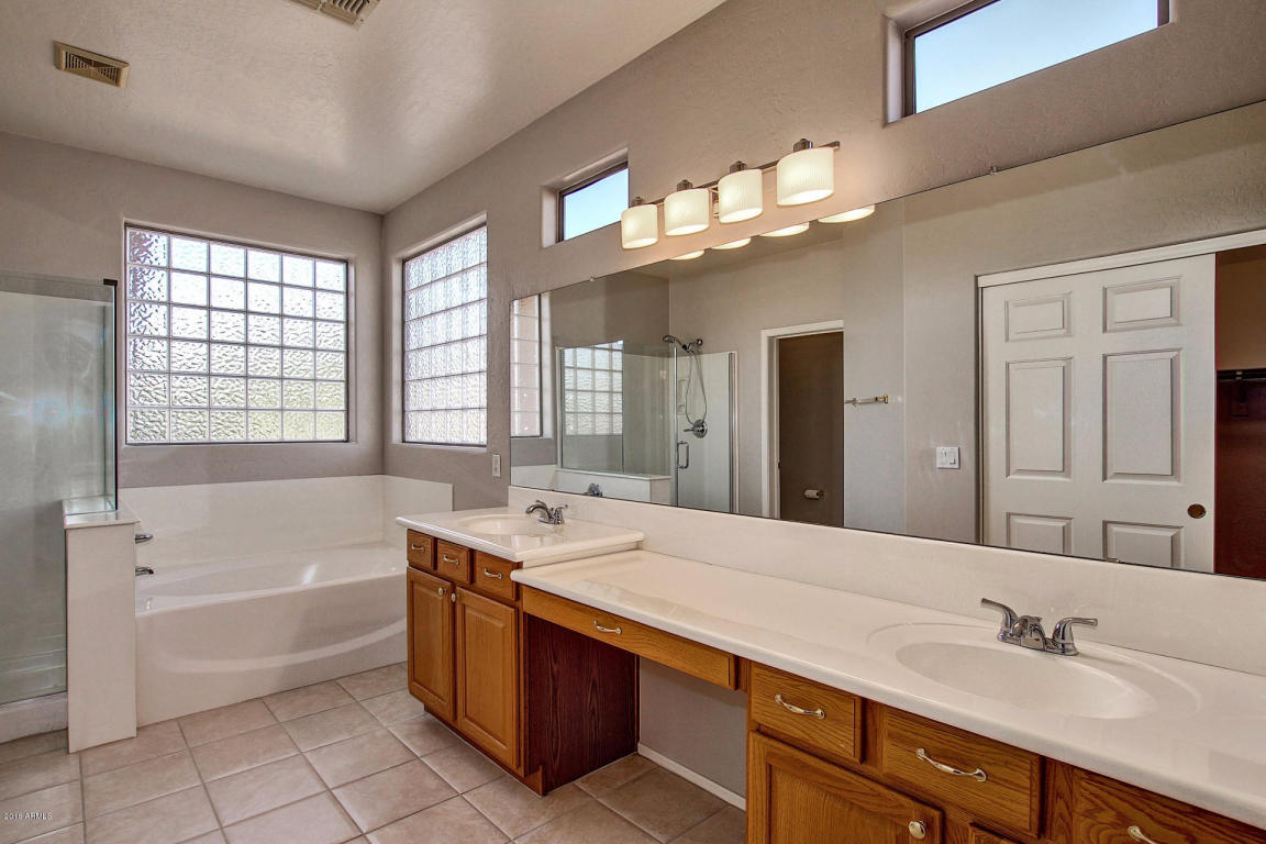 1360 E Harrison St, Gilbert, AZ 85295 photo 23