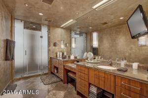 2402 Esplanade Ln #1203, Phoenix, AZ 85016 photo 18