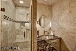 2402 Esplanade Ln #1203, Phoenix, AZ 85016 photo 33