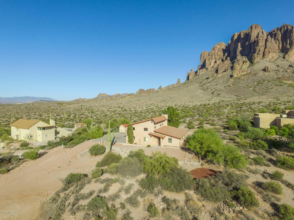 3903 N Holmes Rd, Apache Junction, AZ 85119 photo 3