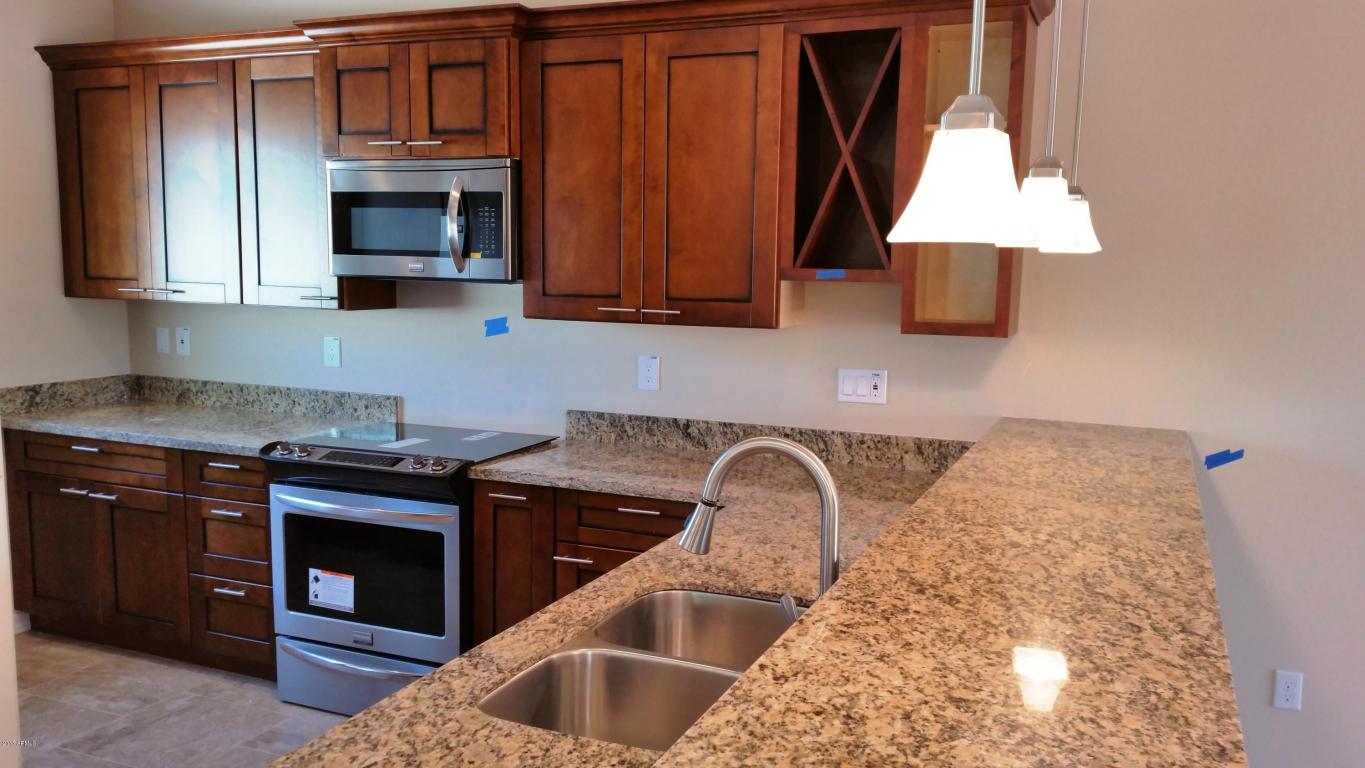 8230 S 4th Ln, Phoenix, AZ 85041 photo 3