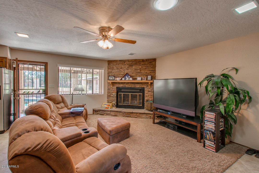 2201 E Melrose St, Gilbert, AZ 85297 photo 10
