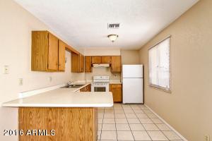 6407 W Flower St, Phoenix, AZ 85033 photo 9
