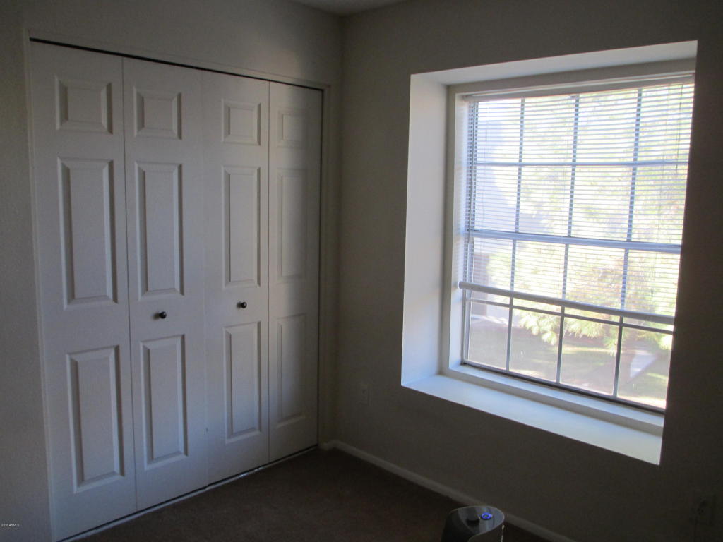 908 E Bendix Dr, Tempe, AZ 85283 photo 8