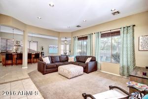 953 E Ivanhoe St, Gilbert, AZ 85295 photo 4
