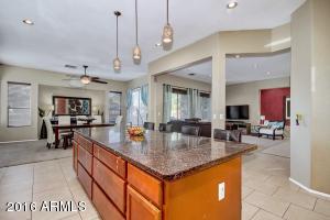 953 E Ivanhoe St, Gilbert, AZ 85295 photo 8