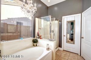 953 E Ivanhoe St, Gilbert, AZ 85295 photo 11