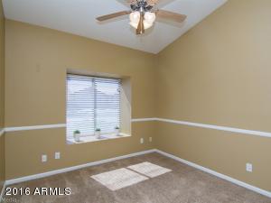 520 W Comstock Dr, Gilbert, AZ 85233 photo 21