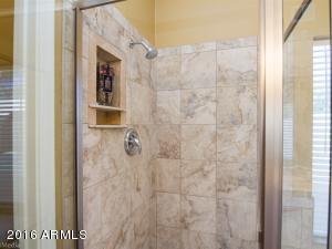 520 W Comstock Dr, Gilbert, AZ 85233 photo 17