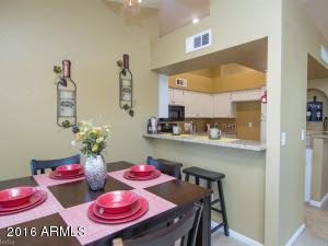 520 W Comstock Dr, Gilbert, AZ 85233 photo 10