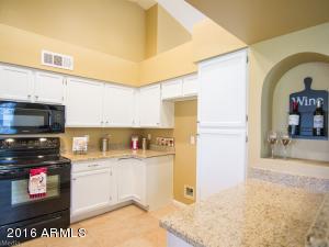 520 W Comstock Dr, Gilbert, AZ 85233 photo 7