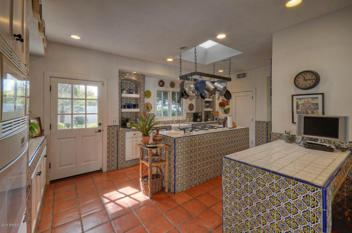 130 E Glendale Ave, Phoenix, AZ 85020 photo 8
