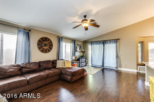 695 S Dodge St, Gilbert, AZ 85233 photo 22