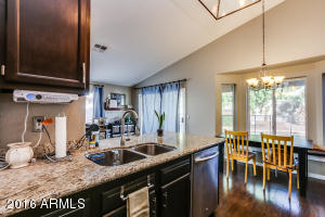 695 S Dodge St, Gilbert, AZ 85233 photo 9