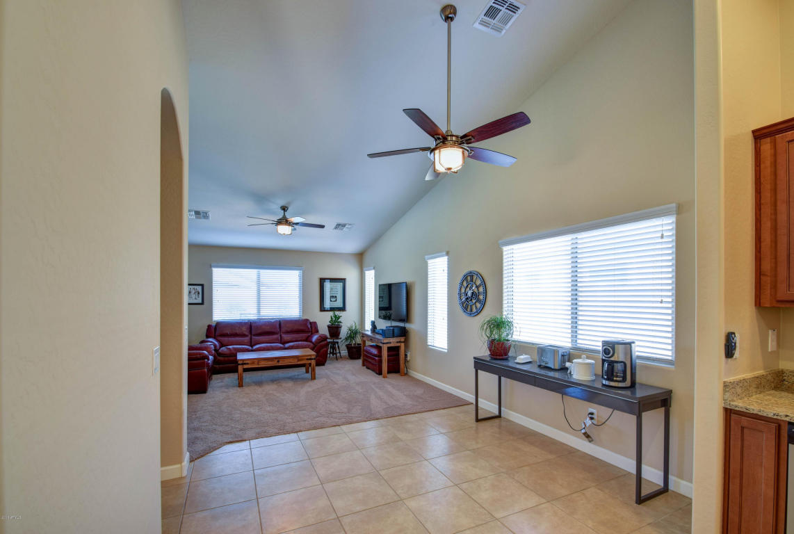 5568 E Helios Dr, Florence, AZ 85132 photo 5