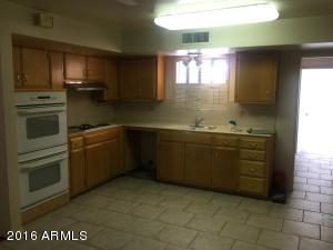 2202 E San Juan Ave, Phoenix, AZ 85016 photo 2