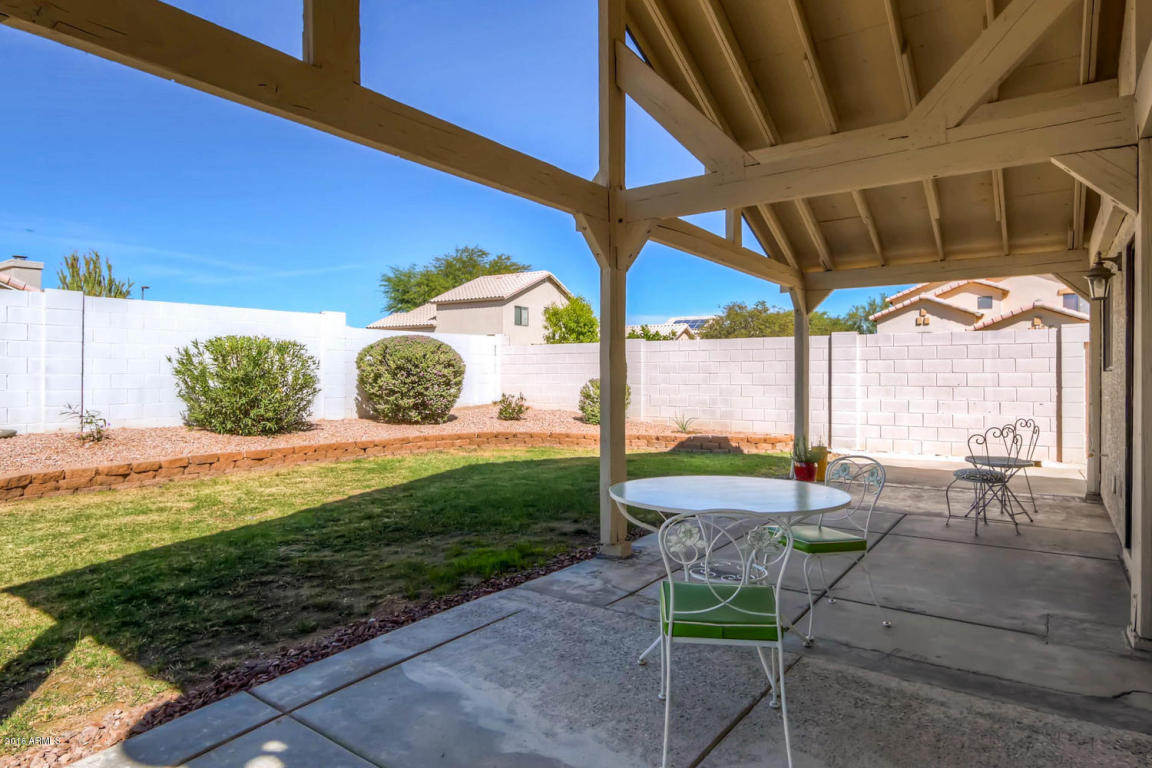 2146 E Robin Ln, Phoenix, AZ 85024 photo 10