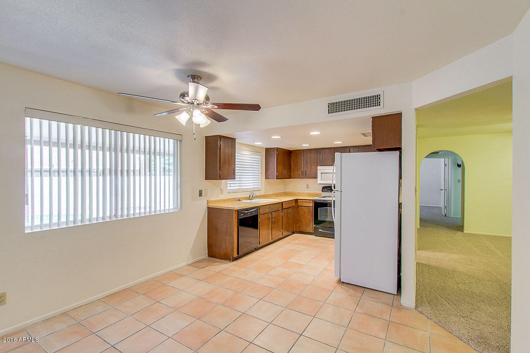 17226 N Eagle Ct, Glendale, AZ 85308 photo 8