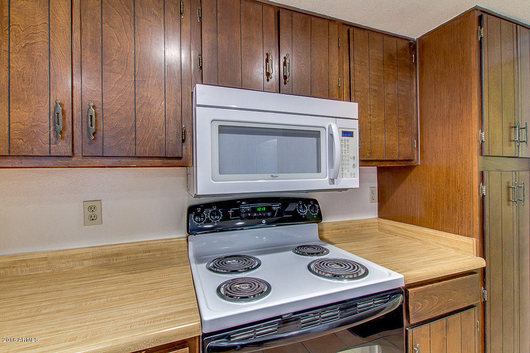 17226 N Eagle Ct, Glendale, AZ 85308 photo 12