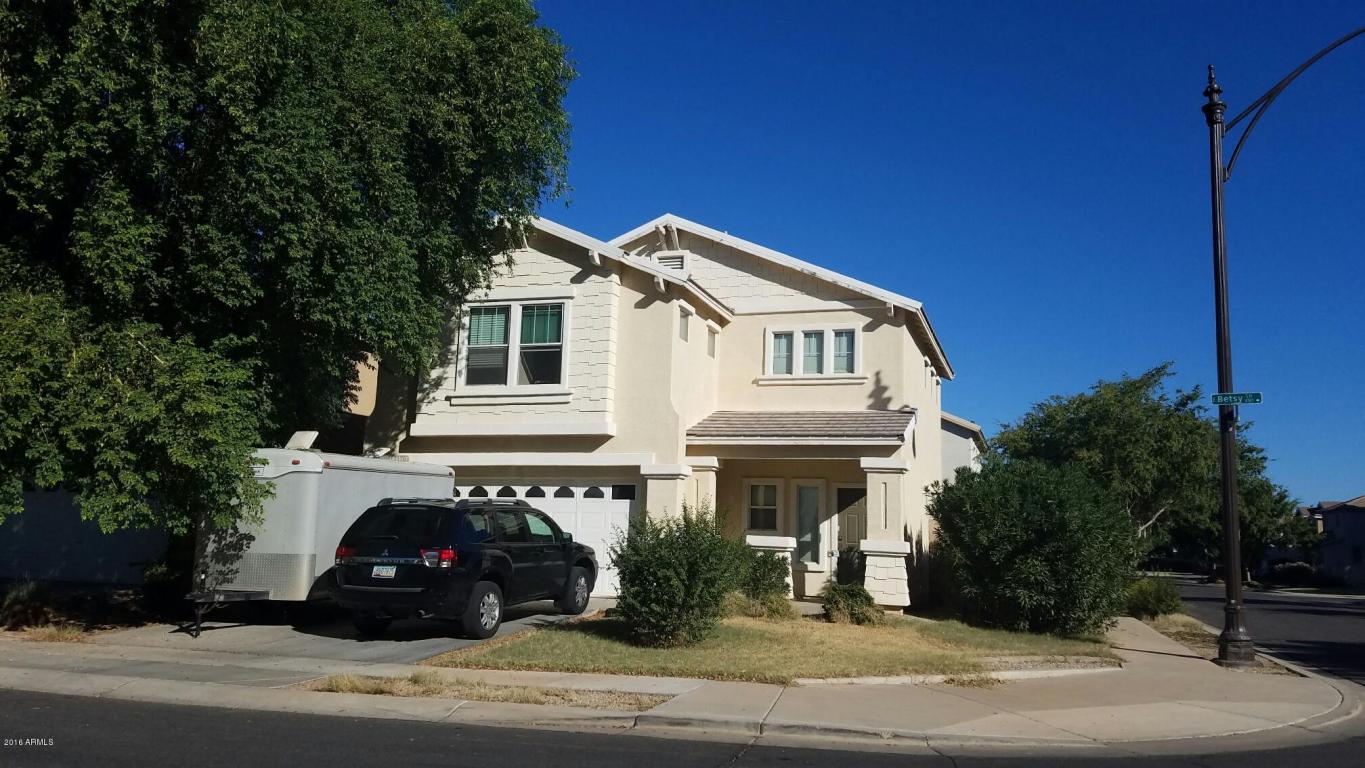 4170 E Betsy Ln, Gilbert, AZ 85296 photo 2