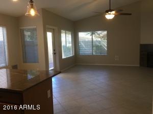 932 S Abalone Dr, Gilbert, AZ 85233 photo 9