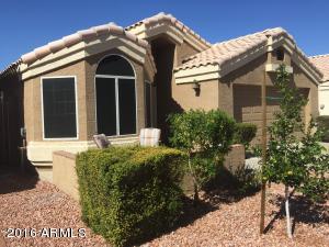 932 S Abalone Dr, Gilbert, AZ 85233 photo 1