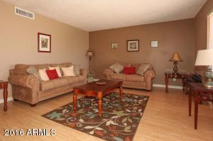 11824 S Magic Stone Dr, Phoenix, AZ 85044 photo 4
