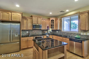 2220 E Sunland Ave, Phoenix, AZ 85040 photo 4