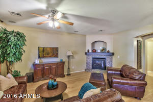 2220 E Sunland Ave, Phoenix, AZ 85040 photo 9