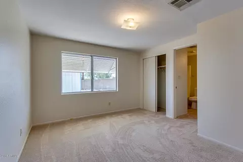 5349 E Arbor Cir, Mesa, AZ 85206 photo 12