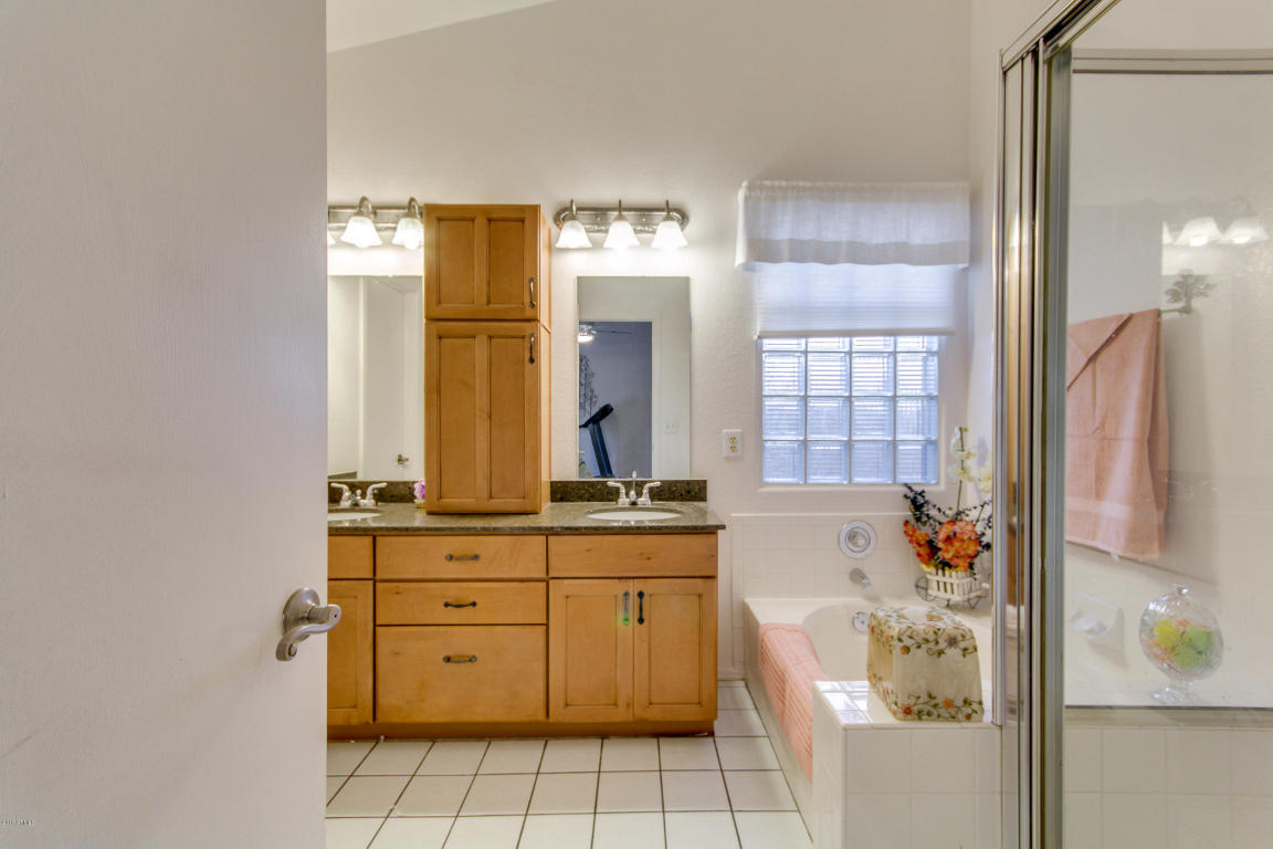 7425 E Ivy St, Mesa, AZ 85207 photo 24
