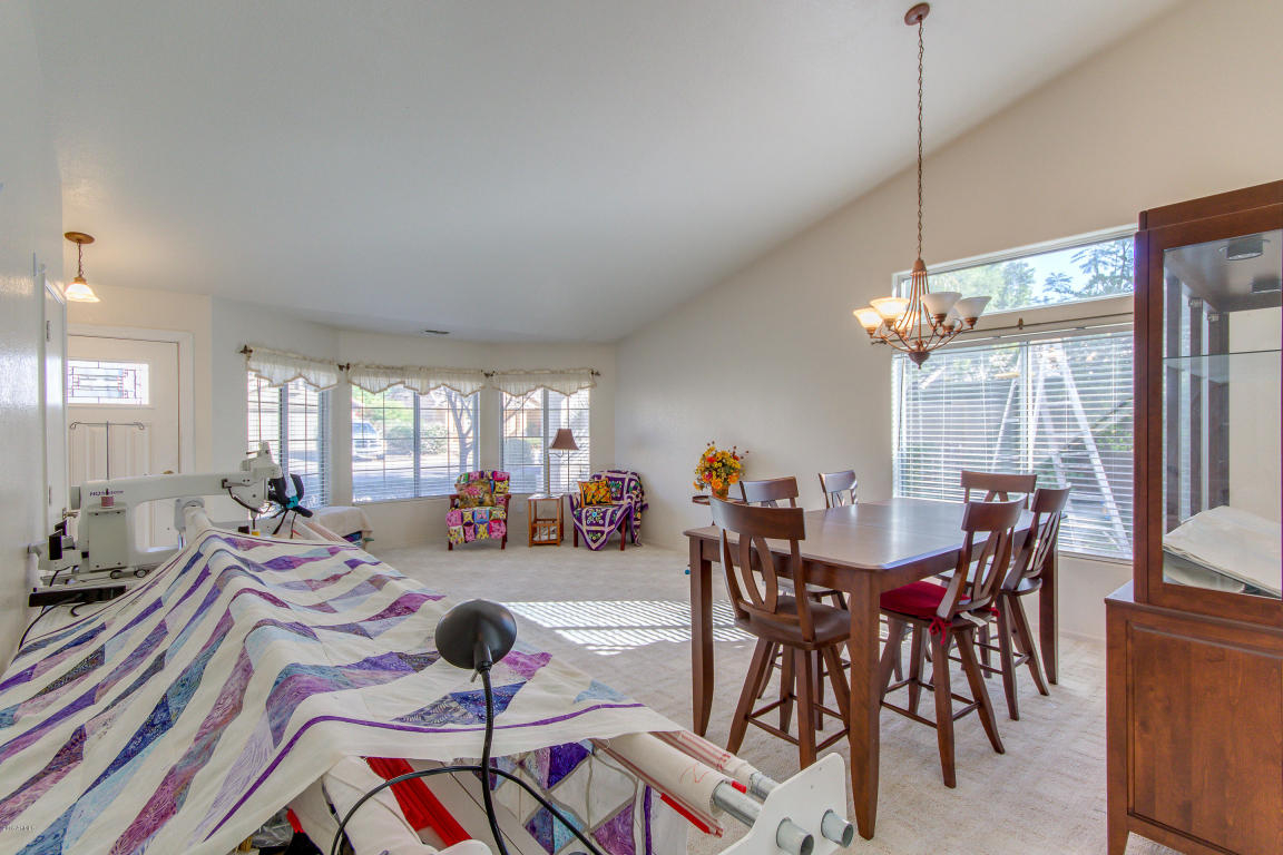 7425 E Ivy St, Mesa, AZ 85207 photo 5