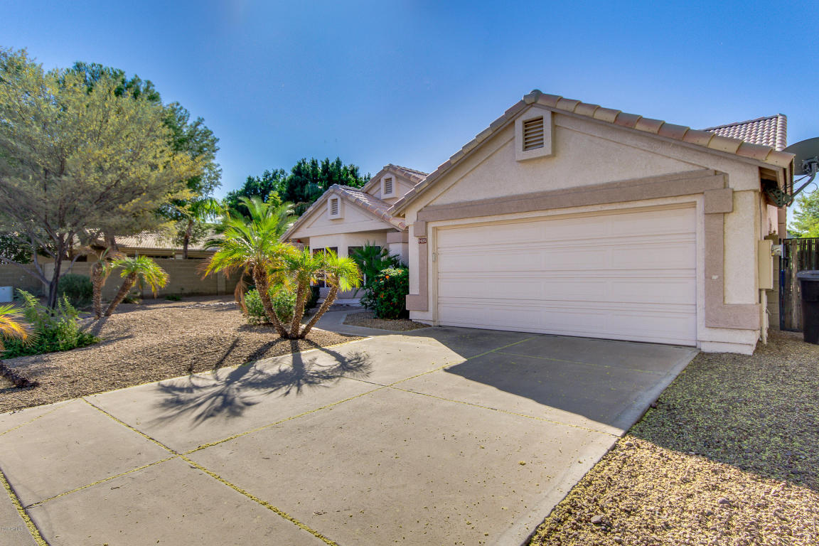 7425 E Ivy St, Mesa, AZ 85207 photo 3