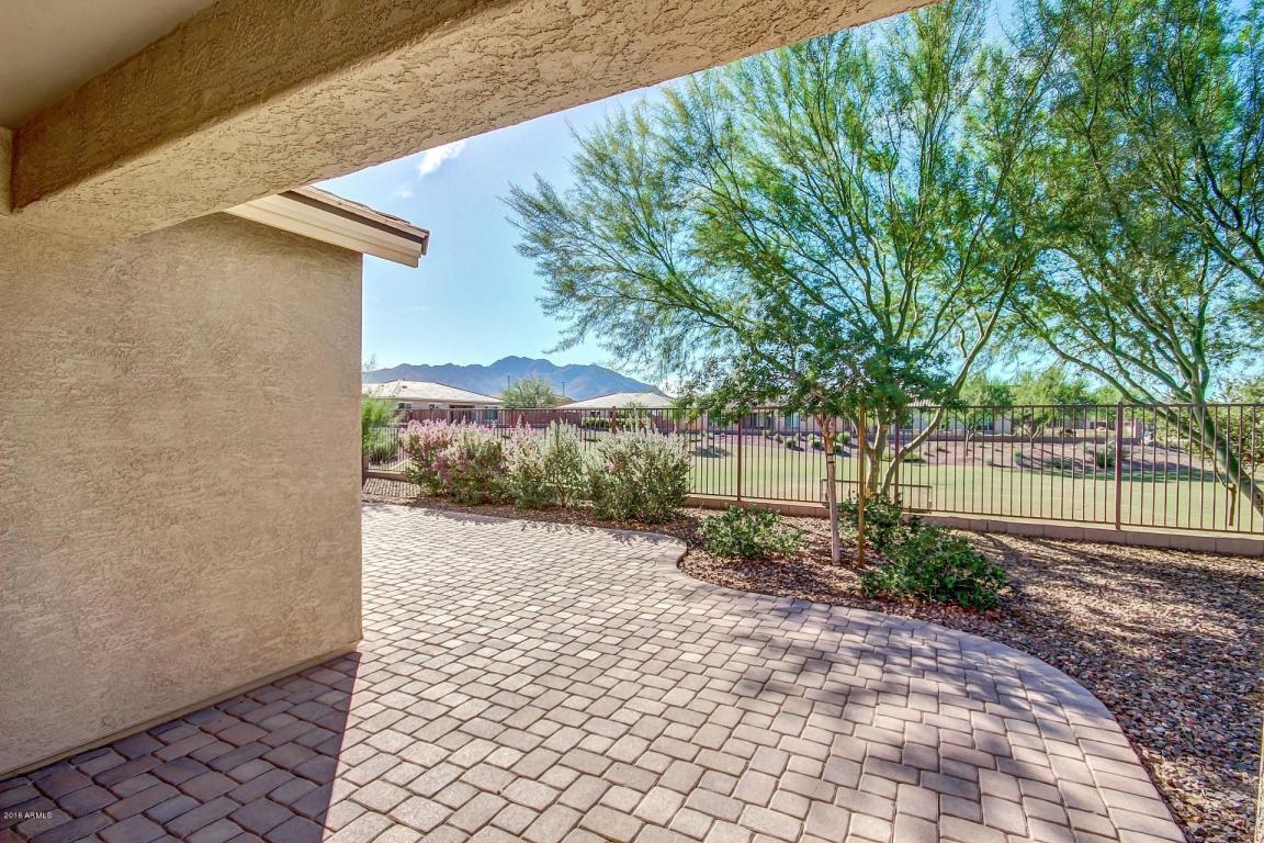 2153 E Flintlock Dr, Gilbert, AZ 85298 photo 4