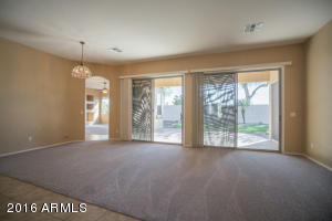 105 E Frances Ln, Gilbert, AZ 85295 photo 10