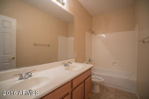 105 E Frances Ln, Gilbert, AZ 85295 photo 24