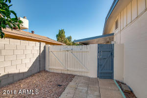 1322 E Campus Dr, Tempe, AZ 85282 photo 24