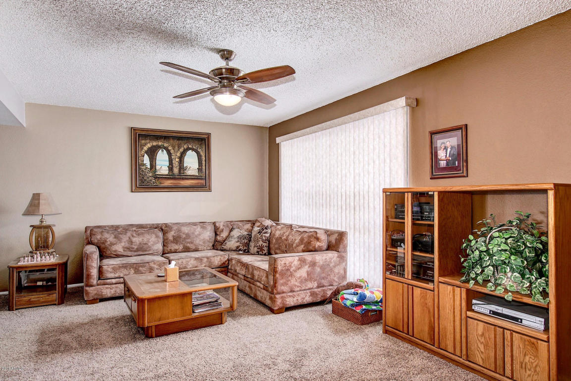 2523 E Yucca St, Phoenix, AZ 85028 photo 2