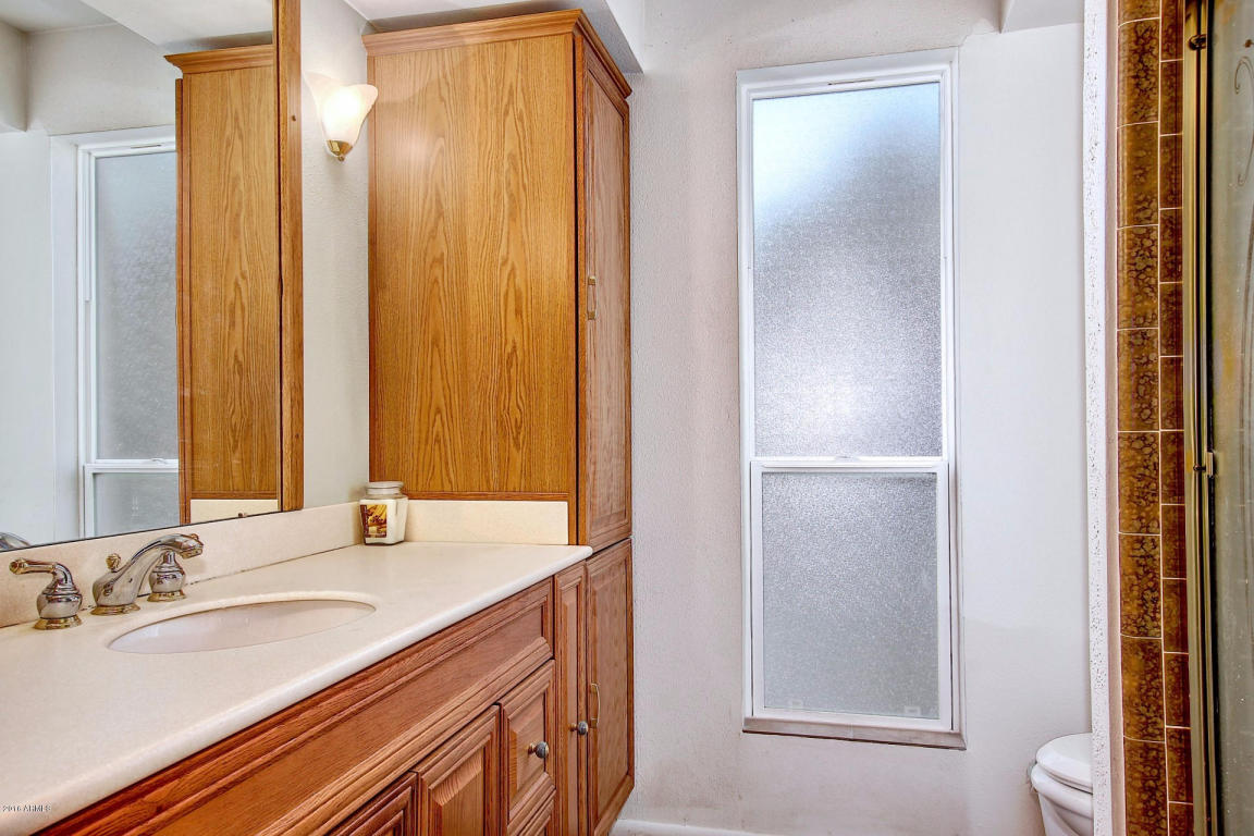 2523 E Yucca St, Phoenix, AZ 85028 photo 14