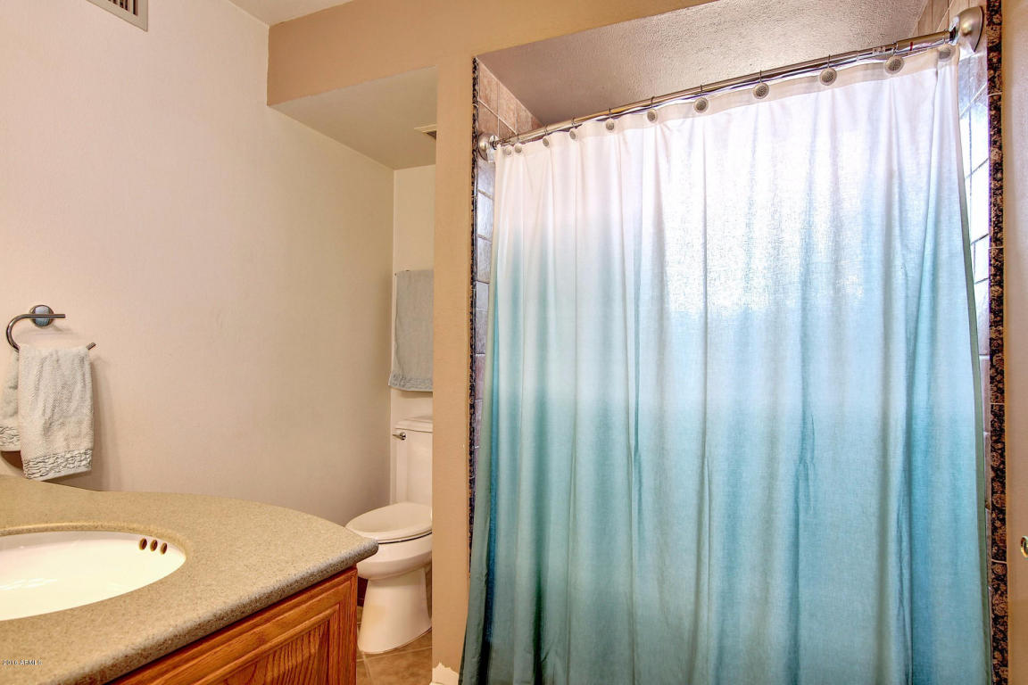 2523 E Yucca St, Phoenix, AZ 85028 photo 11