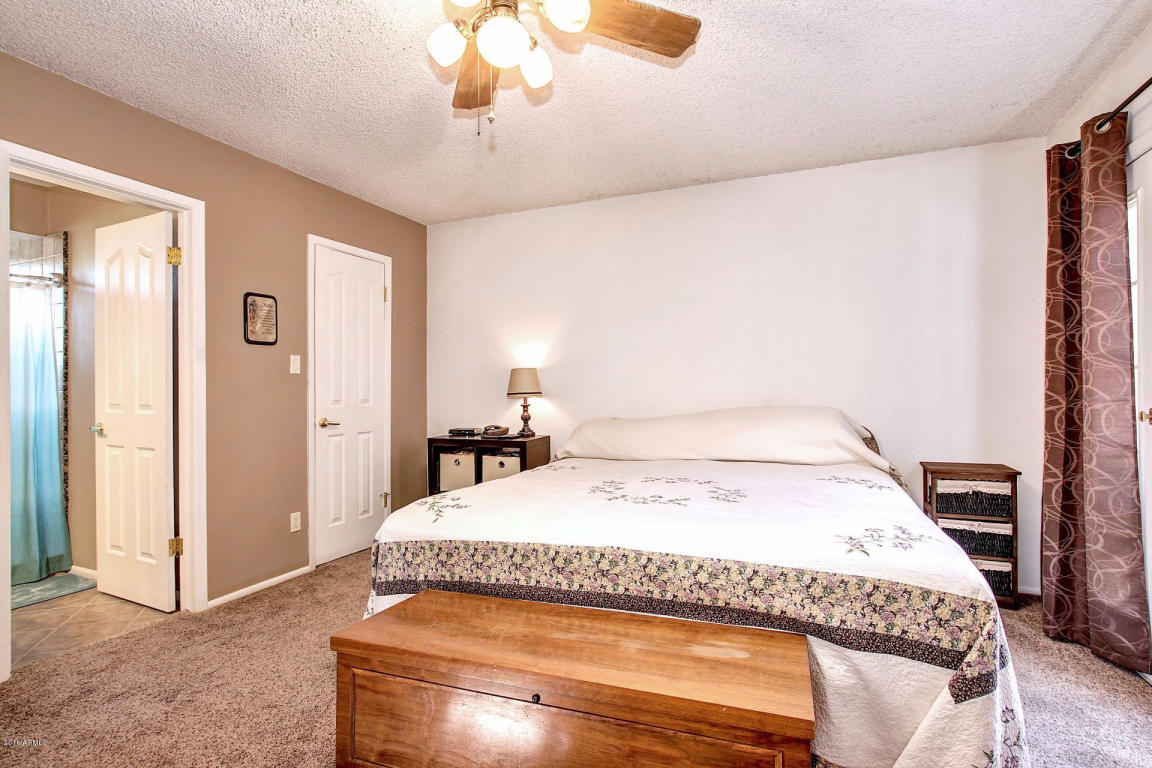 2523 E Yucca St, Phoenix, AZ 85028 photo 9