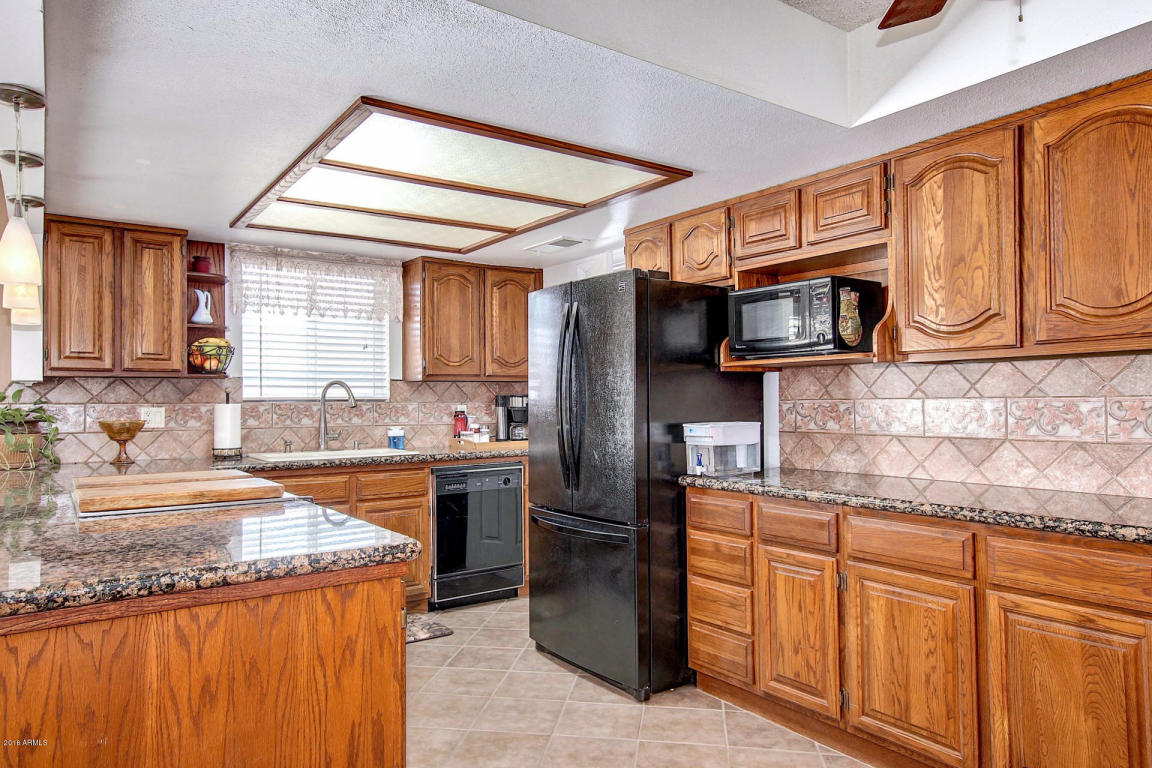 2523 E Yucca St, Phoenix, AZ 85028 photo 7